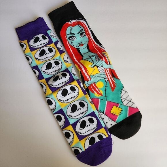 Nightmare Before Christmas NEW Jack Skellington/Sally Unisex Two Paur of Socks - Picture 1 of 7